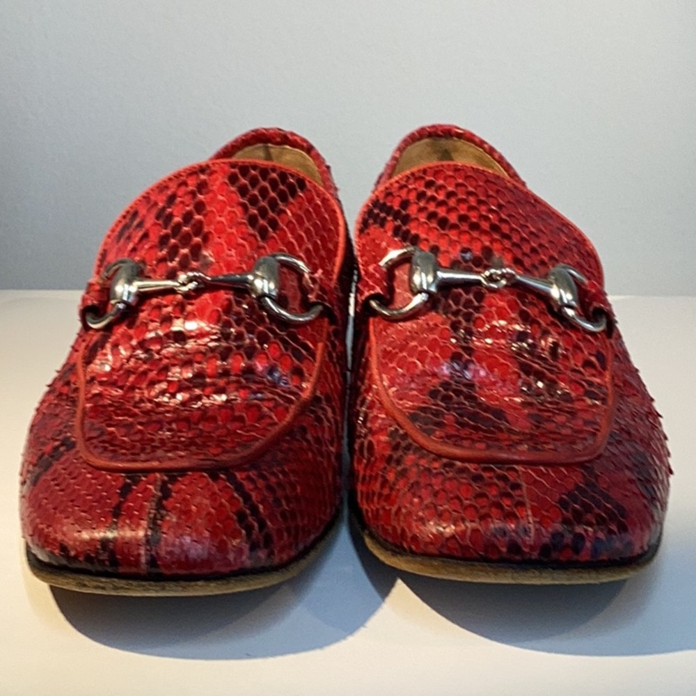 Women’s Gucci Vintage Red Python Leather Horsebit… - image 4